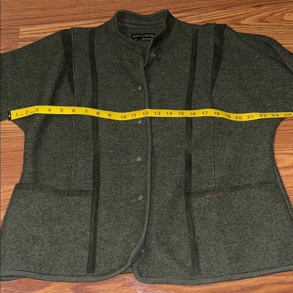 Geiger Of Austria Womens Boiled Wool Jacket Cardigan Sweater Sz 42 ( US 6) Green - Picture 6 of 9